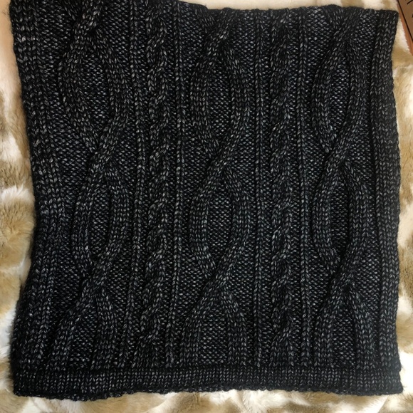 Banana Republic Unisex Metallic Black Chunky Infinity Scarf - Picture 5 of 7